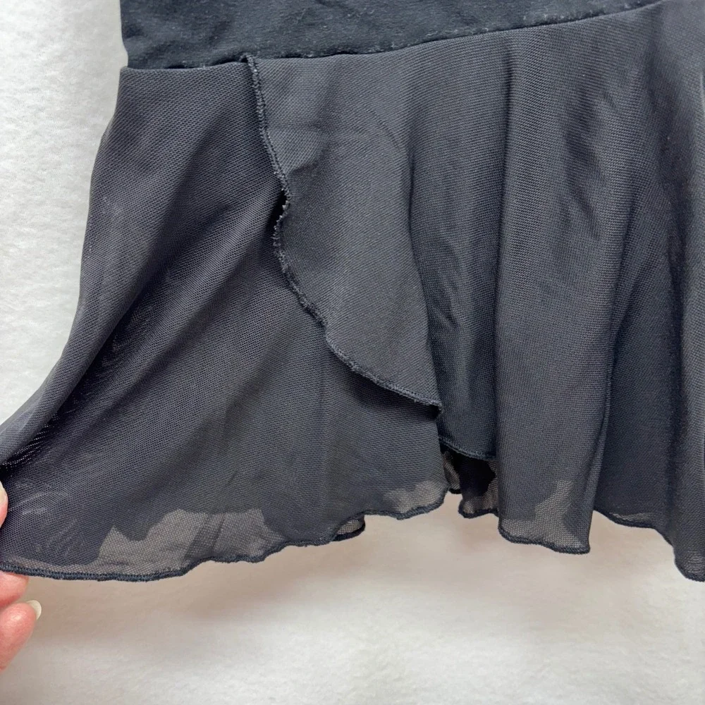 The Unbranded Brand twirl into